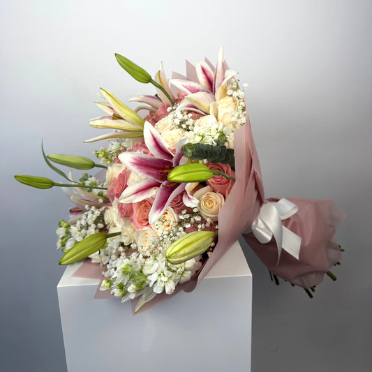 Mila Luxe Bouquet